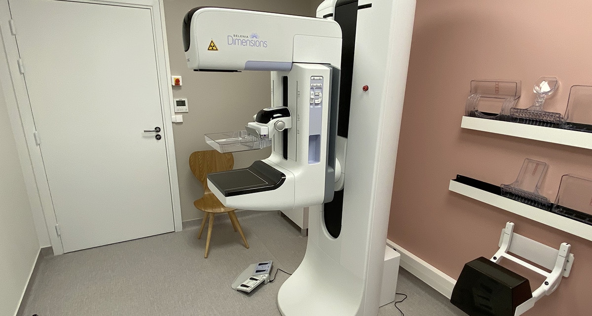 Votre radiologue réalise votre mammographie à Issoire dans le nouveau Centre Radidôme